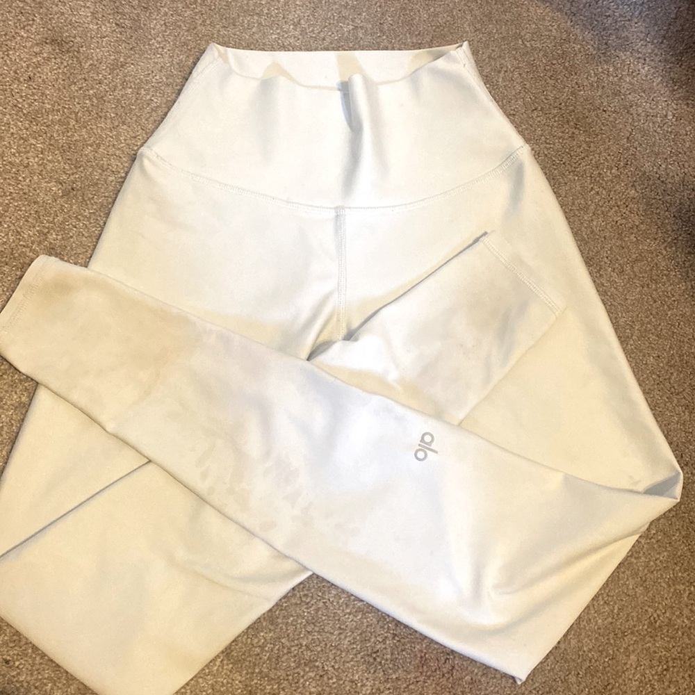 alo white cream leggings
